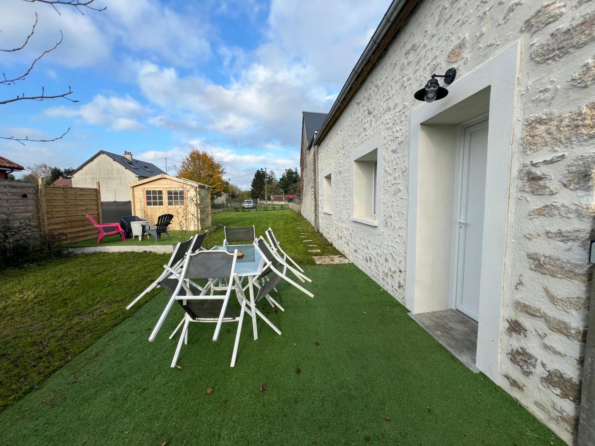 Maison/Appartement Avec Jardin Saint-Denis-en-Val Exterior foto